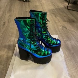 CLUB EXX Moonstone Platform Boots